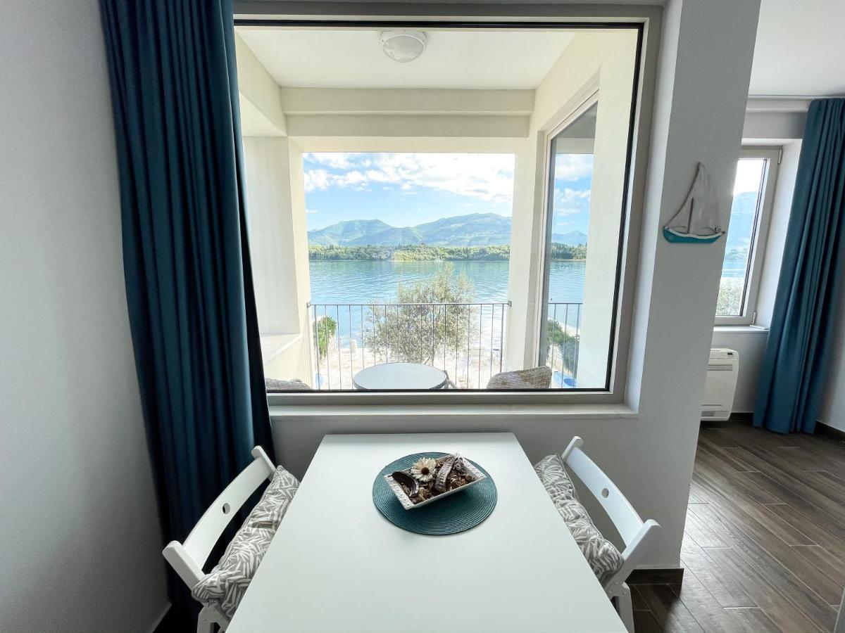Apartments Maestral Тиват Екстериор снимка